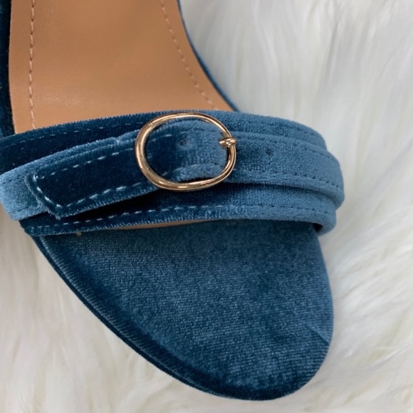 Sexy Ankle Strap Blue Velvet 4” Heels - Picture 3 of 6